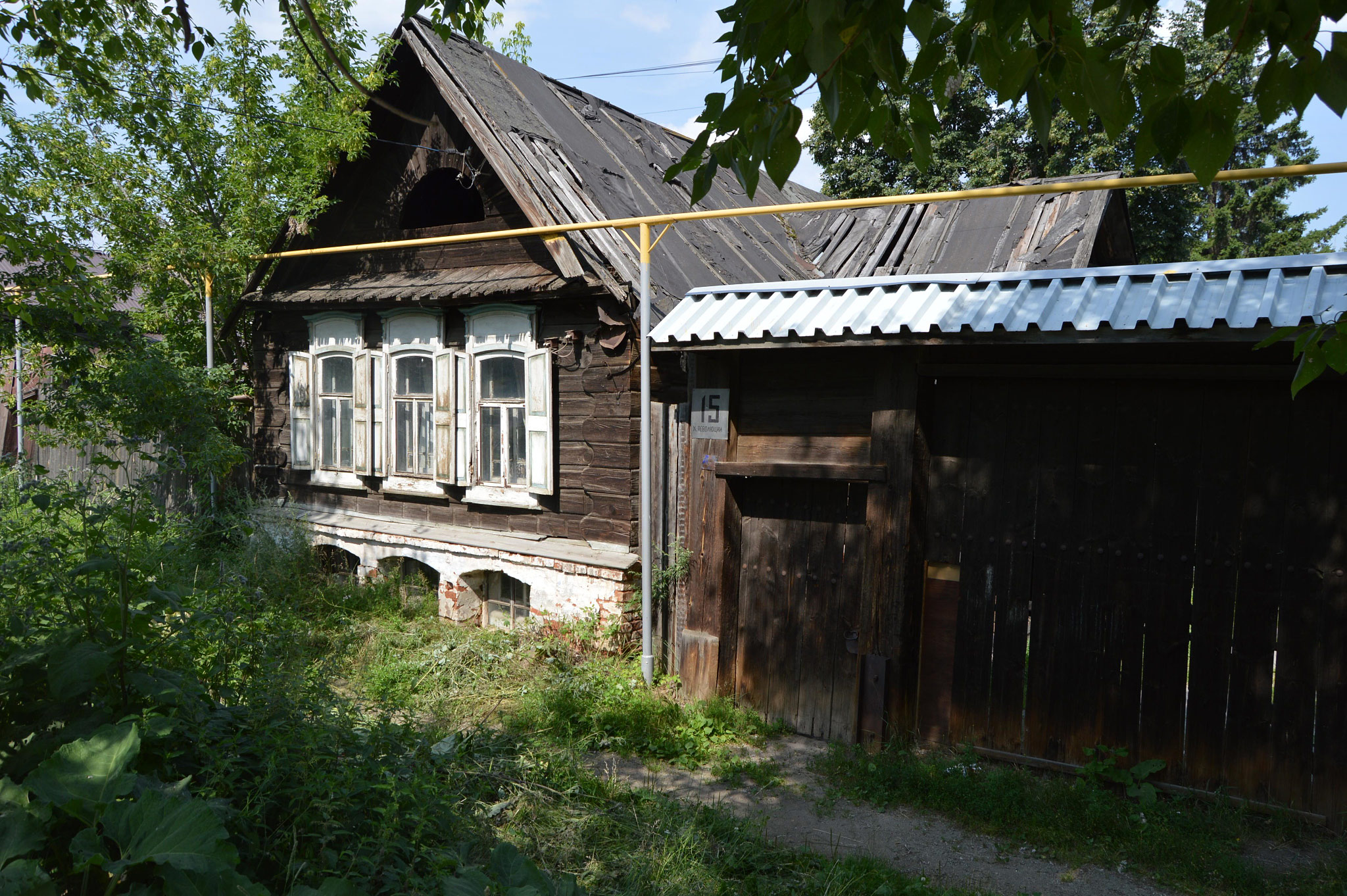улица Революции 15. Химмаш (Нижне-Исетский завод), Екатеринбург (Ekaterinburg)